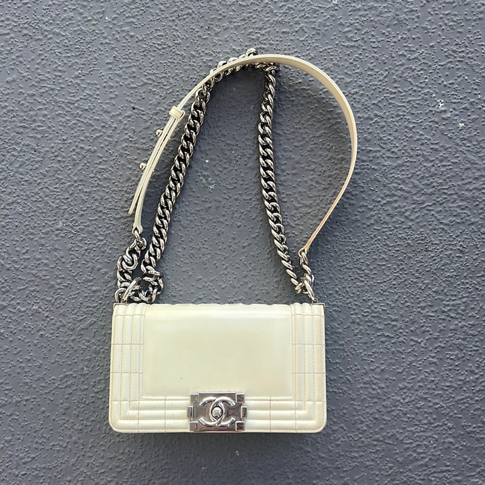 100% authentic Chanel boy bag.